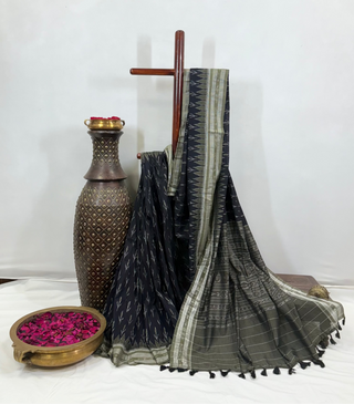 Sambalpuri Ikat Saree (Black)