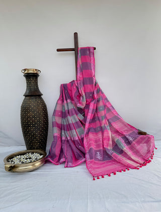 Pink Checkered Tant Saree with Weaved Border, Butta and Pallu